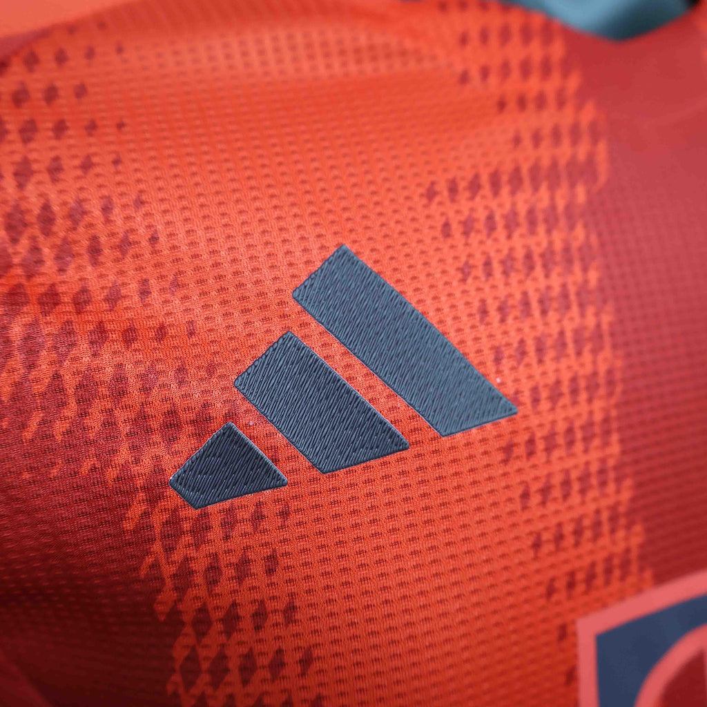 Bayern München Home Authentic Player 2024/25